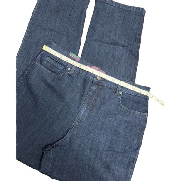 Gloria Vanderbilt Women's Amanda Jeans Stretch Dark Blue Portland Size 12 NWT - Picture 3 of 7